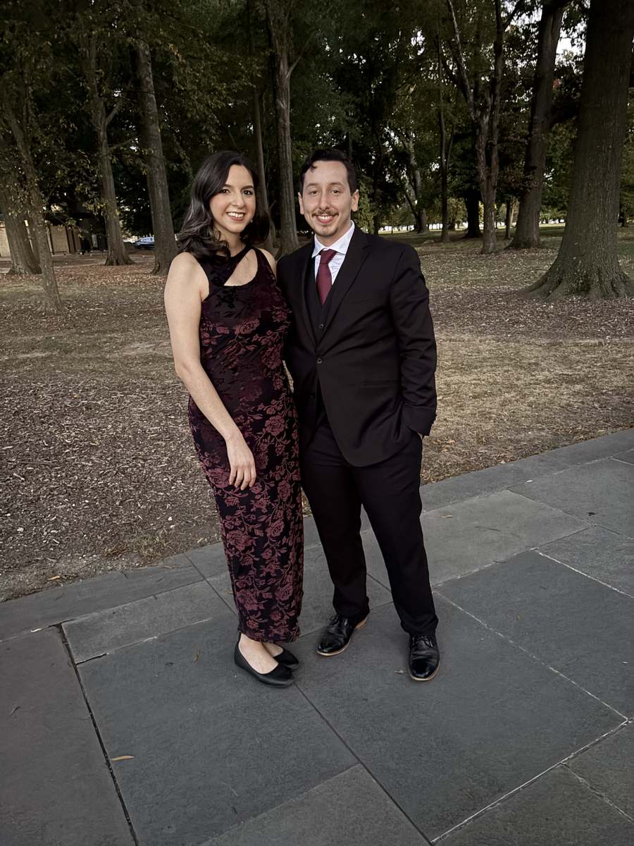 Paul and Leslie engagement photo 20