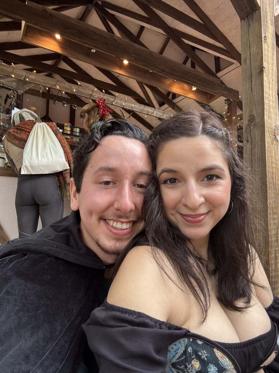 Paul and Leslie engagement photo 23