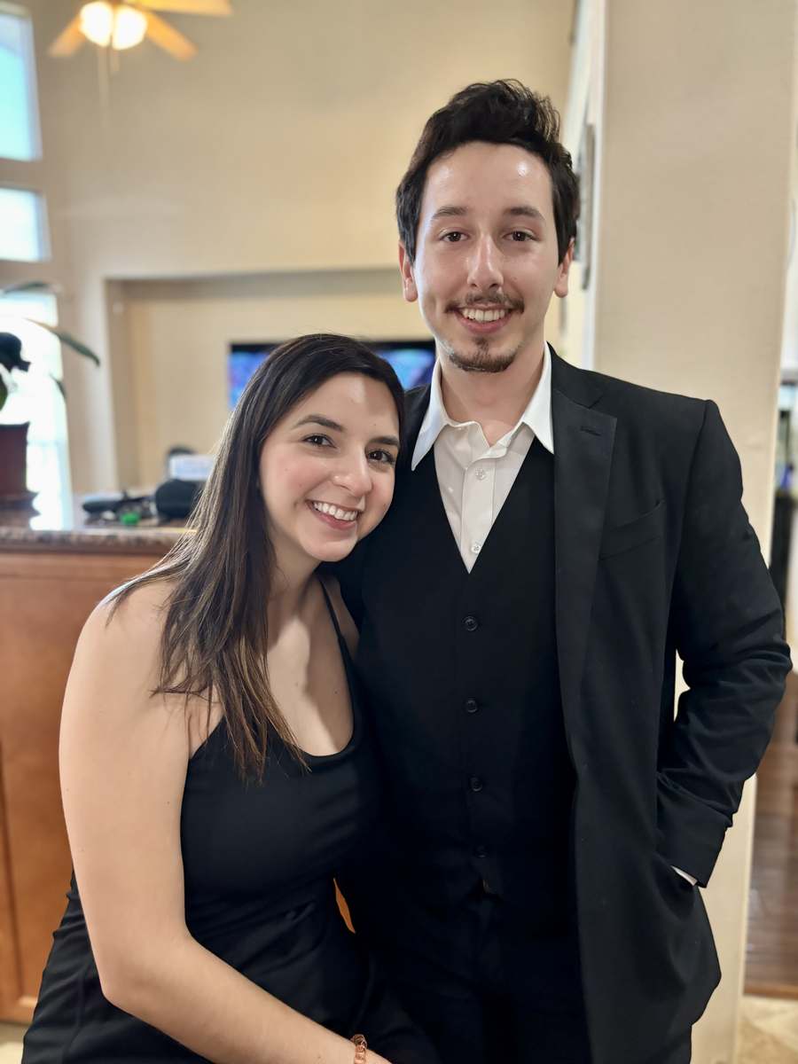 Paul and Leslie engagement photo 42