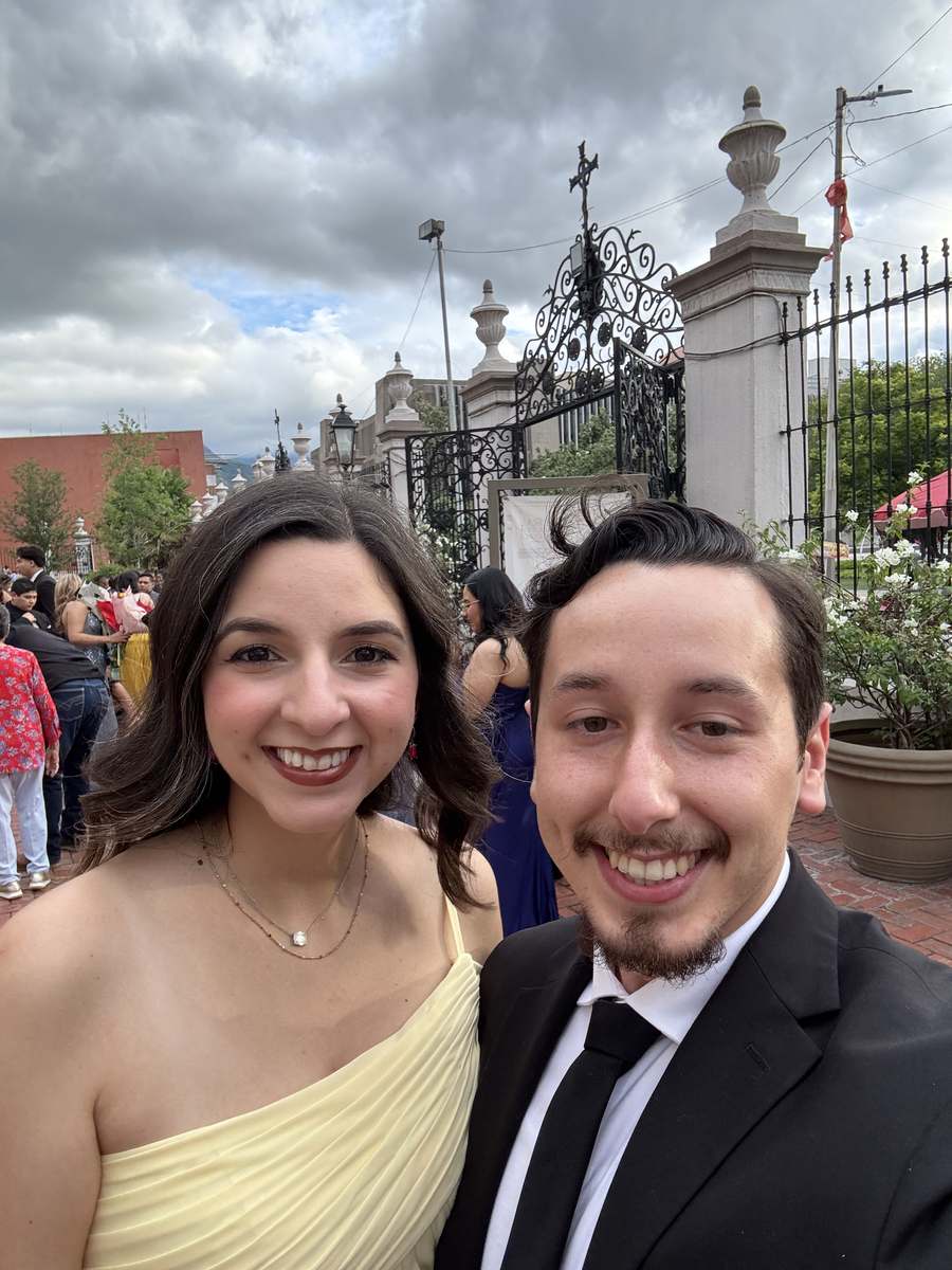 Paul and Leslie engagement photo 58